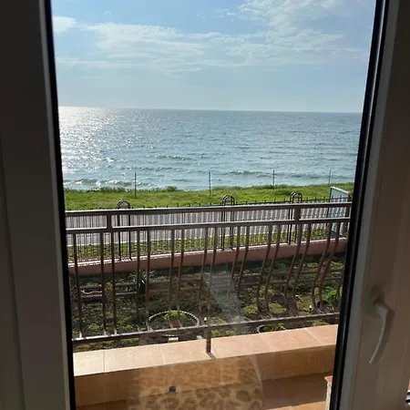 Jolie 2* 코스티네스티